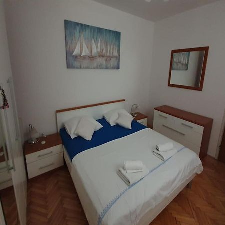 Apartment Miro Каштела Экстерьер фото