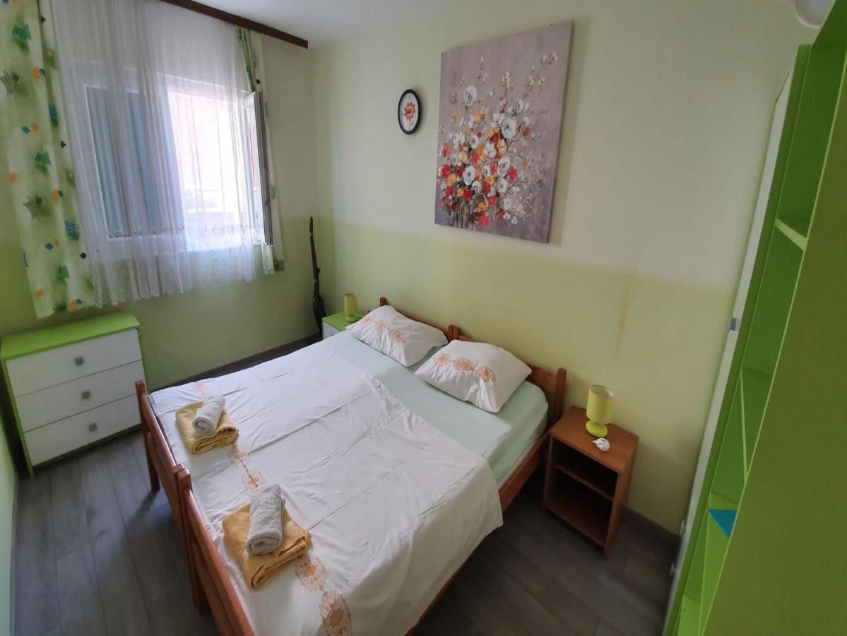Apartment Miro Каштела Экстерьер фото